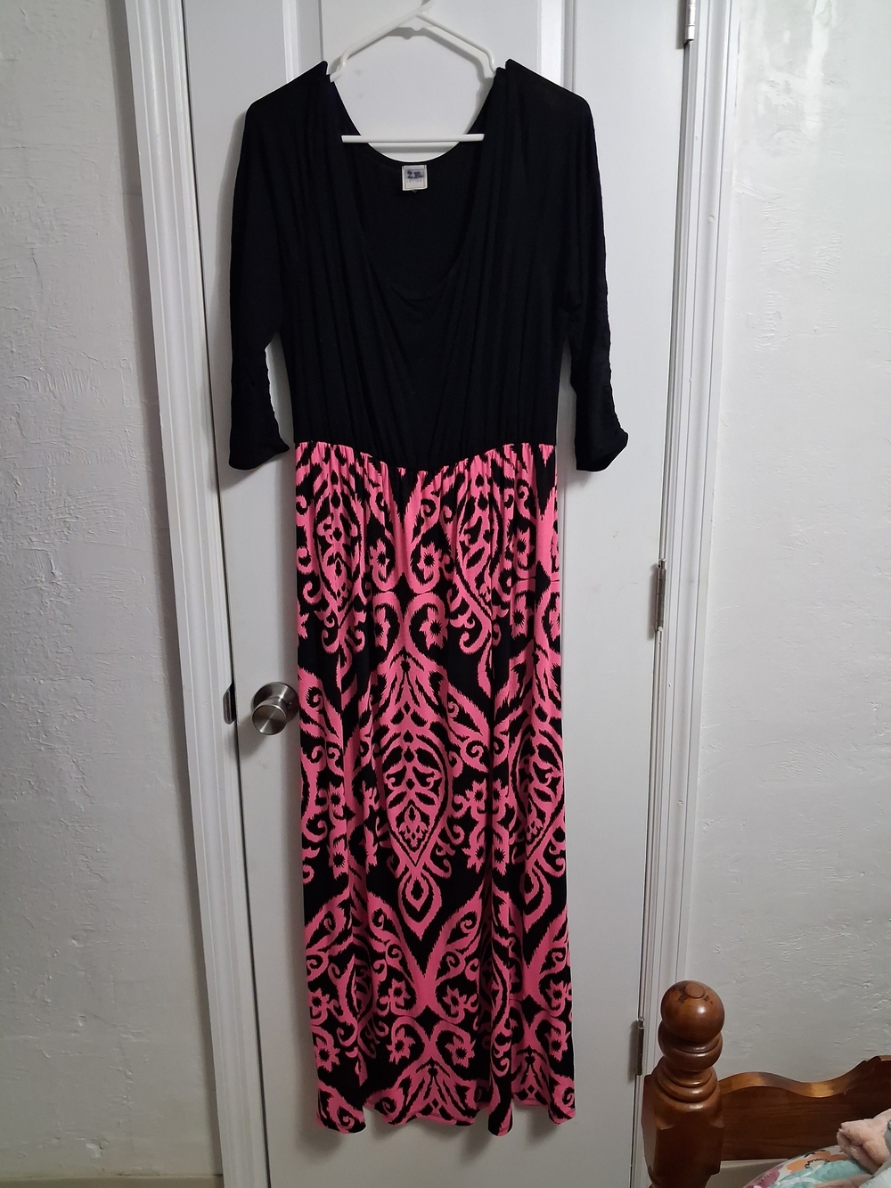 HerShe Black & Pink Patterned Maxi Dress